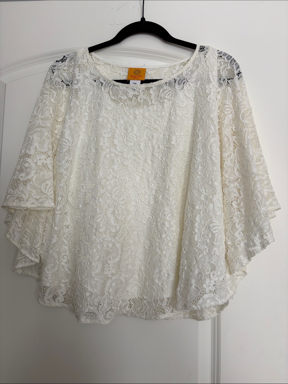 Ruby Rd. Ivory Lace Flutter-Sleeve Blouse